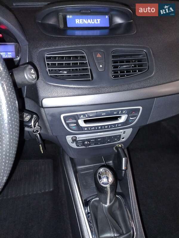 Седан Renault Fluence 2013 в Львове