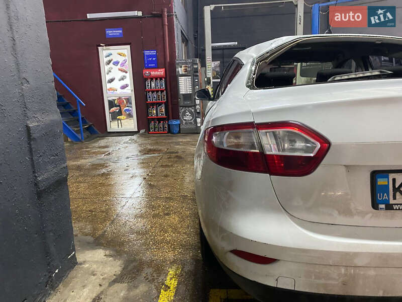 Седан Renault Fluence 2014 в Києві