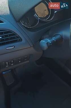 Седан Renault Fluence 2012 в Киеве