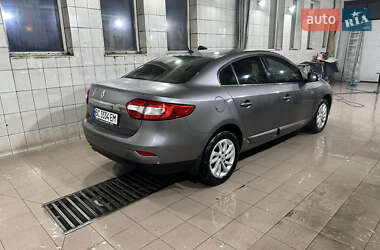 Седан Renault Fluence 2016 в Львове