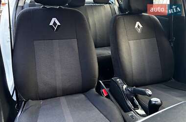 Седан Renault Fluence 2013 в Львові