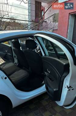 Седан Renault Fluence 2013 в Львові