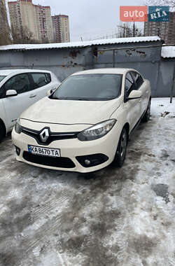 Седан Renault Fluence 2015 в Киеве