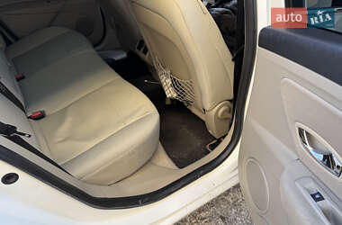 Седан Renault Fluence 2015 в Яворові