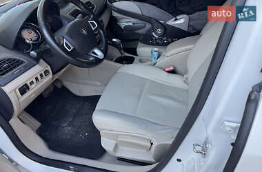 Седан Renault Fluence 2015 в Яворові