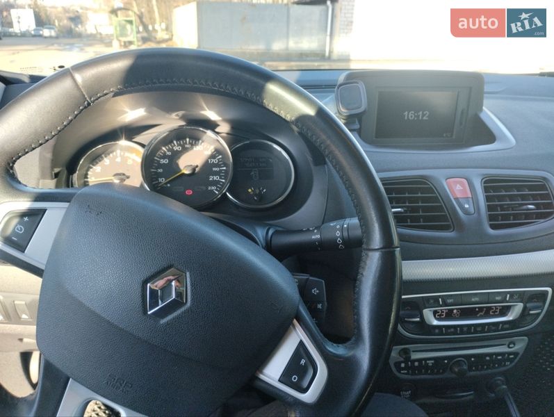 Седан Renault Fluence 2011 в Києві