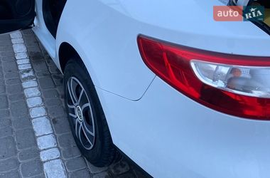 Седан Renault Fluence 2011 в Жовкве