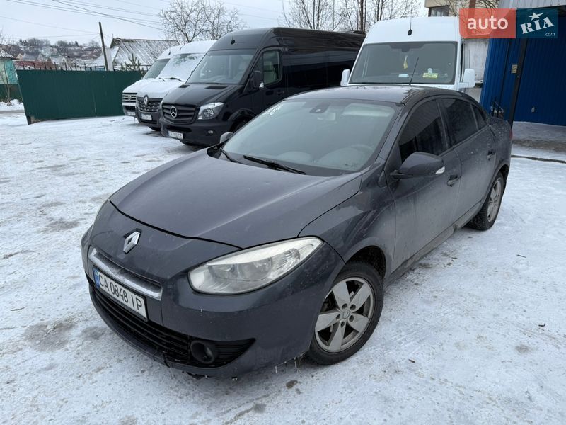 Седан Renault Fluence 2010 в Умани