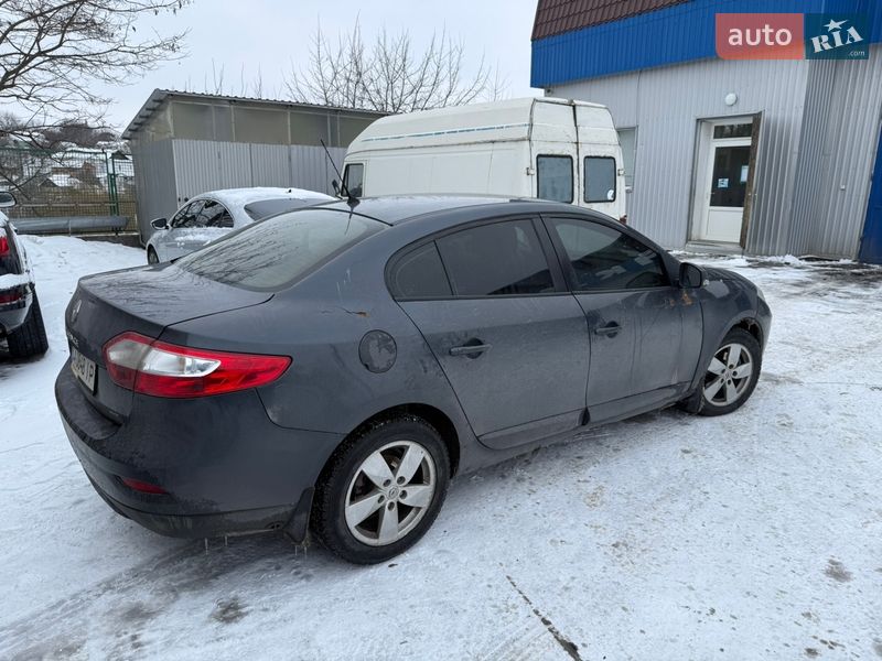 Седан Renault Fluence 2010 в Умани