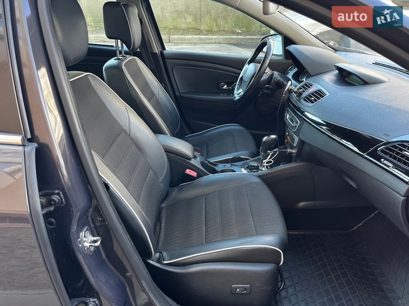 Седан Renault Fluence 2013 в Киеве