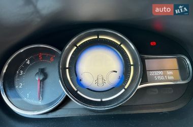 Седан Renault Fluence 2013 в Киеве
