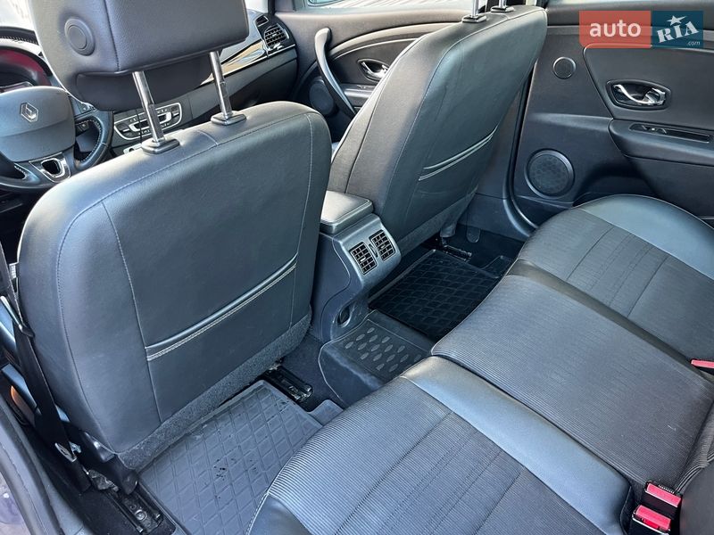 Седан Renault Fluence 2013 в Киеве