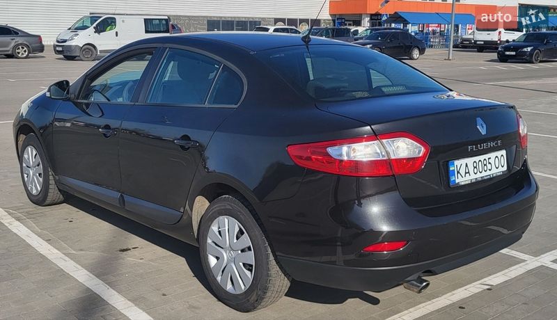 Седан Renault Fluence 2010 в Киеве