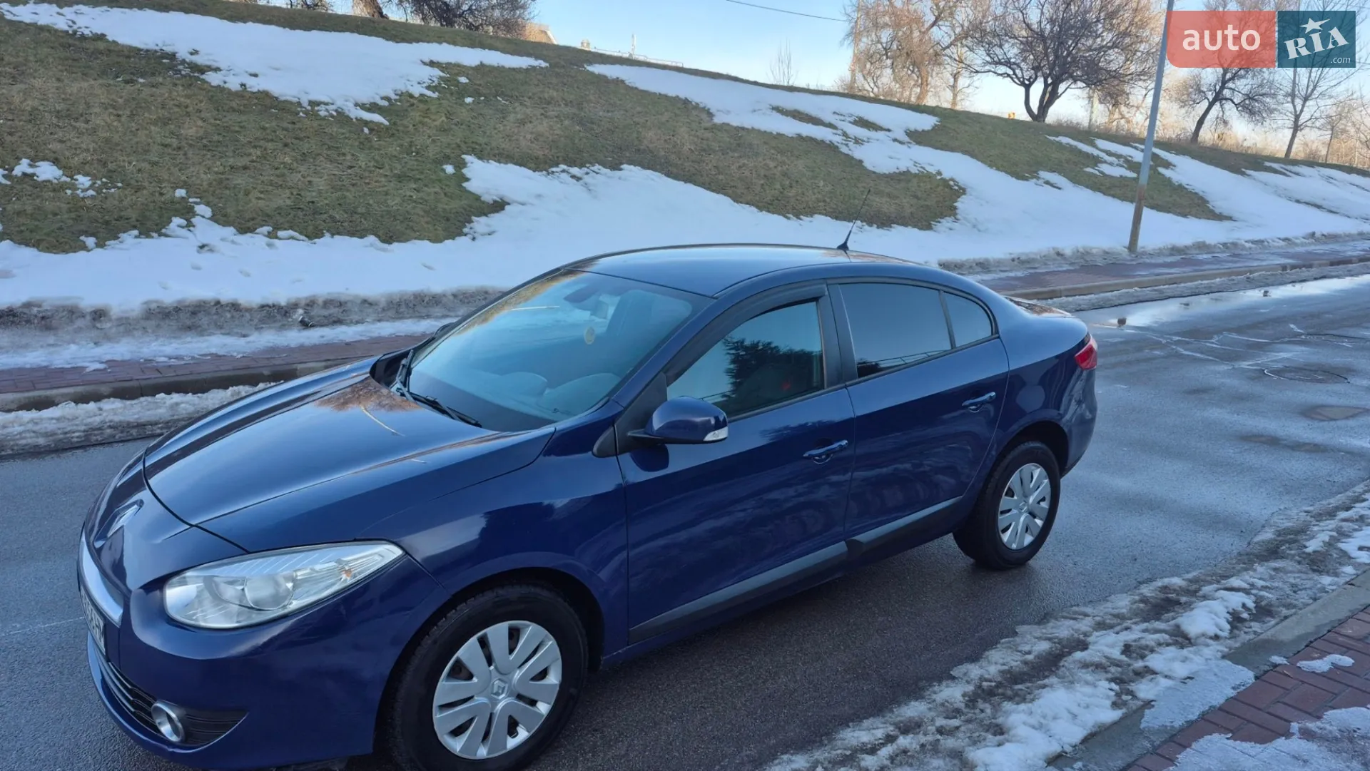 2011 Renault Fluence - мініатюра 16