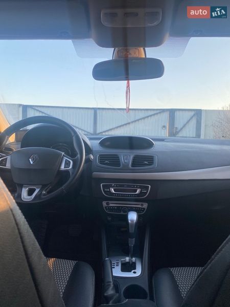 Седан Renault Fluence 2012 в Сквире