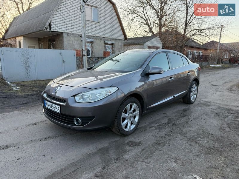 Седан Renault Fluence 2010 в Кременчуге