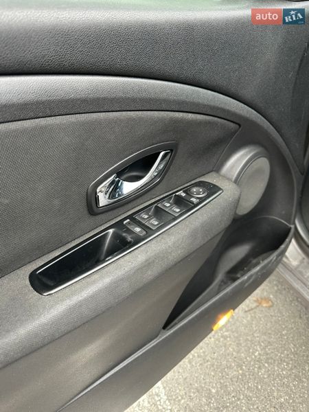 Седан Renault Fluence 2013 в Днепре