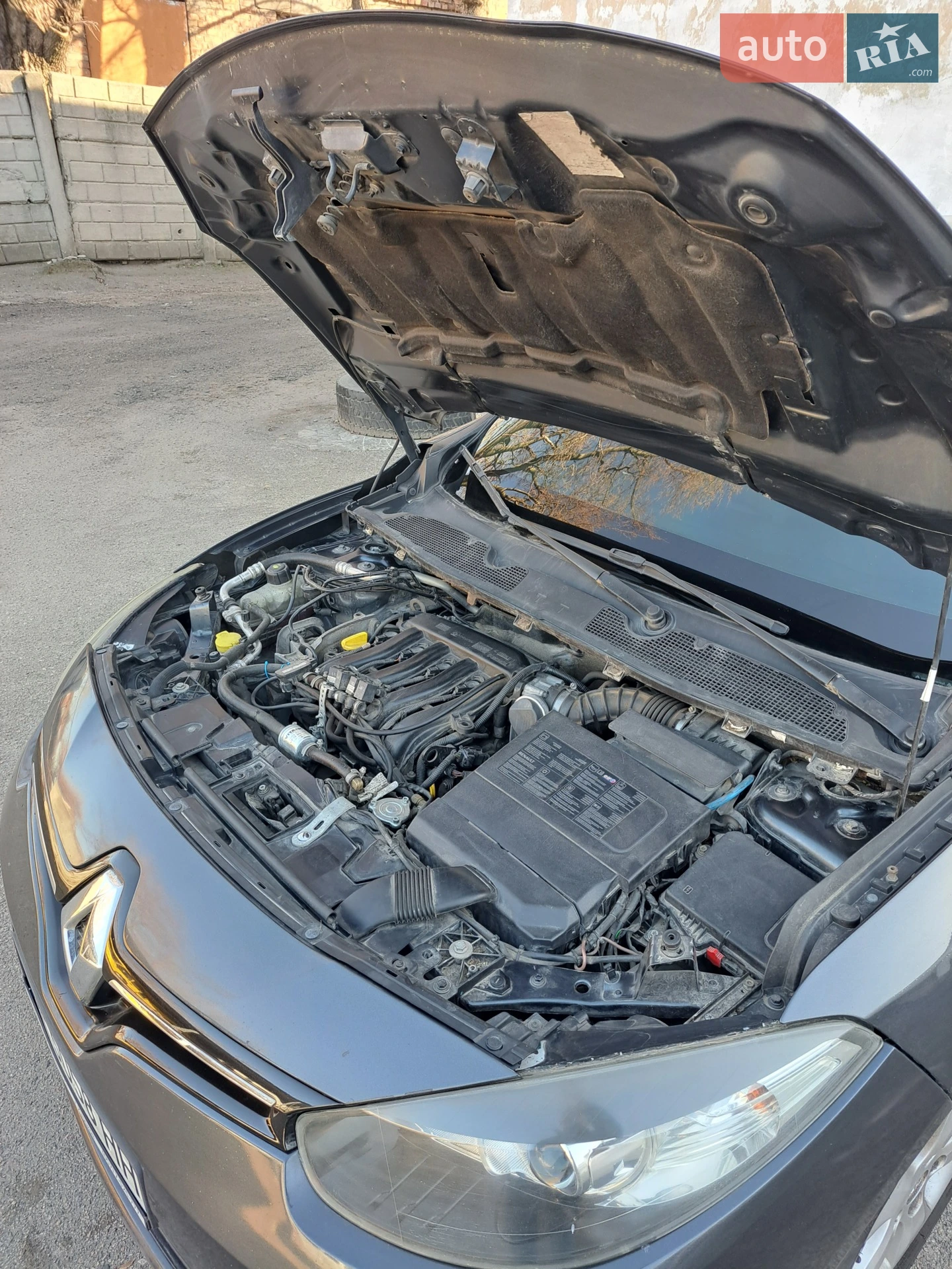 2010 Renault Fluence - мініатюра 6