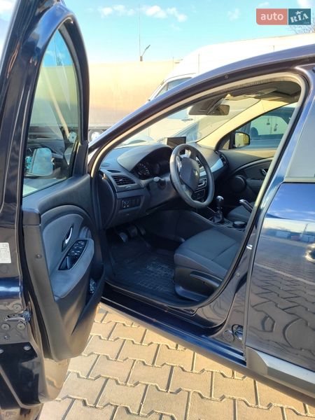 Седан Renault Fluence 2011 в Одессе