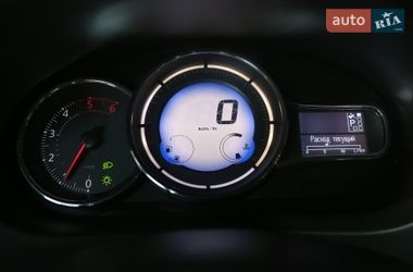 Седан Renault Fluence 2013 в Киеве