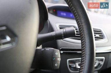 Седан Renault Fluence 2013 в Киеве