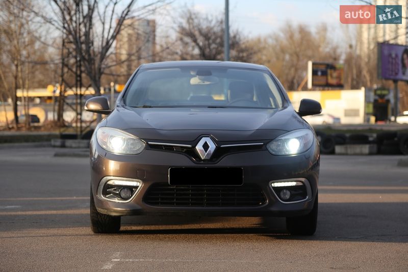 Седан Renault Fluence 2013 в Киеве