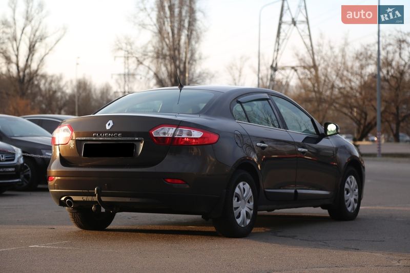 Седан Renault Fluence 2013 в Киеве
