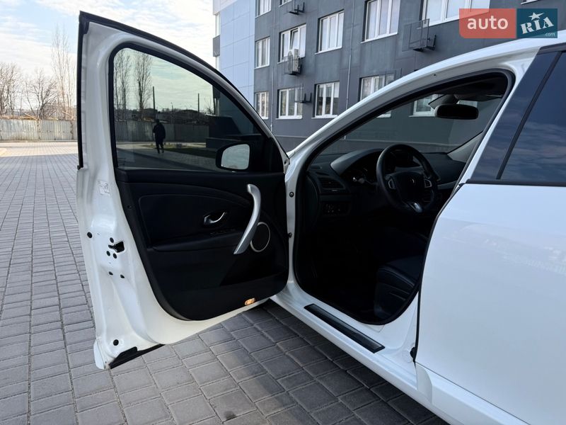 Седан Renault Fluence 2011 в Одессе