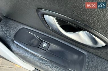 Седан Renault Fluence 2011 в Одессе