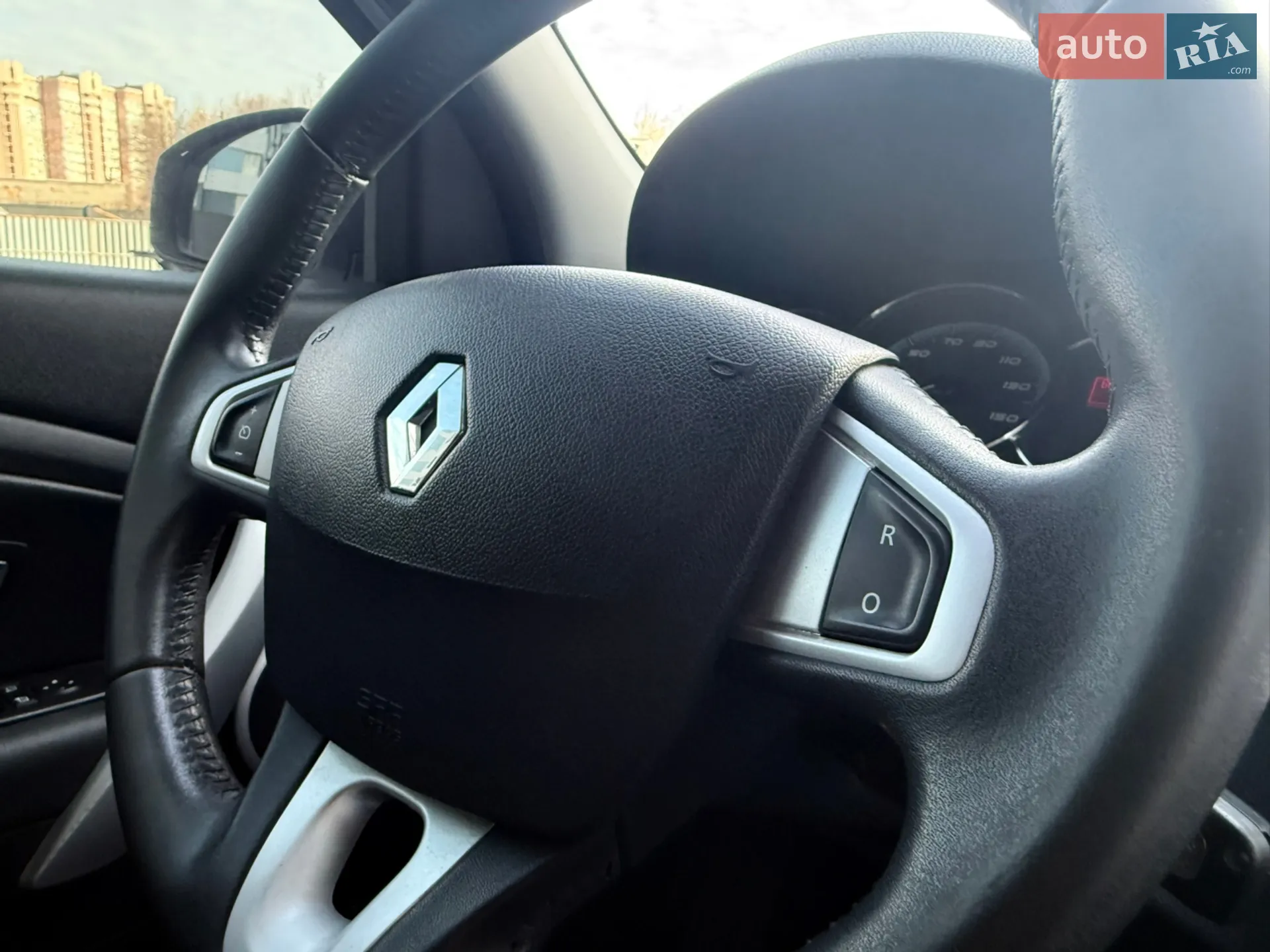 2011 Renault Fluence - мініатюра 63