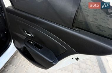 Седан Renault Fluence 2011 в Одессе