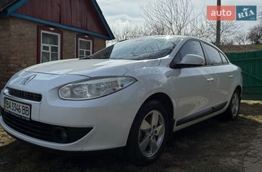 Седан Renault Fluence 2012 в Каневі
