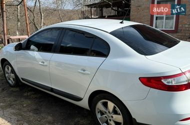 Седан Renault Fluence 2012 в Каневі