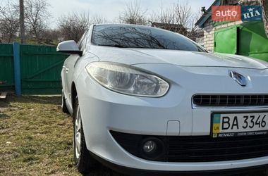 Седан Renault Fluence 2012 в Каневі