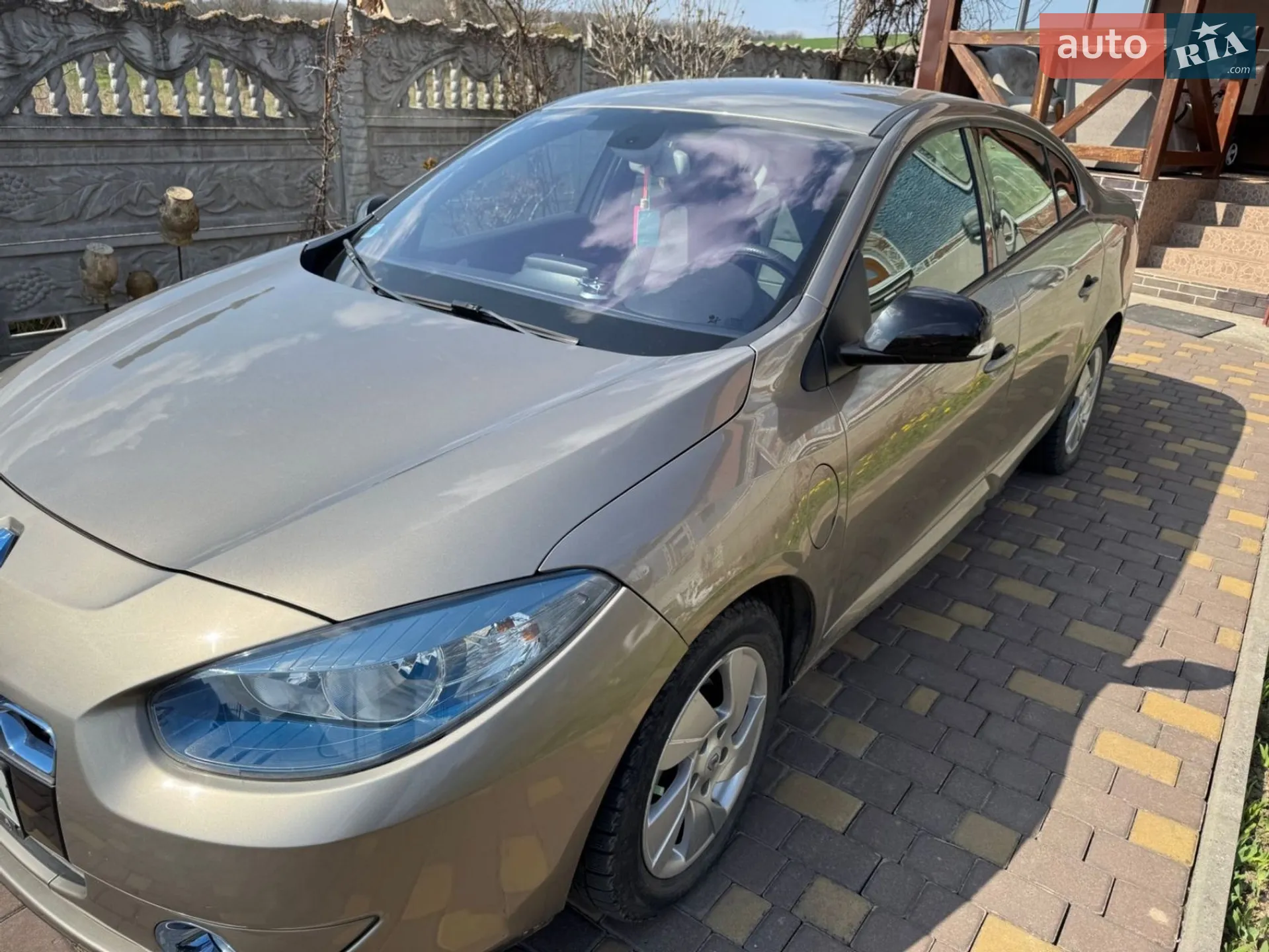 2012 Renault Fluence - мініатюра 11