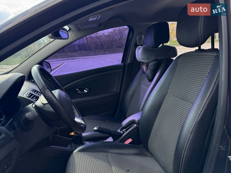 Седан Renault Fluence 2012 в Києві