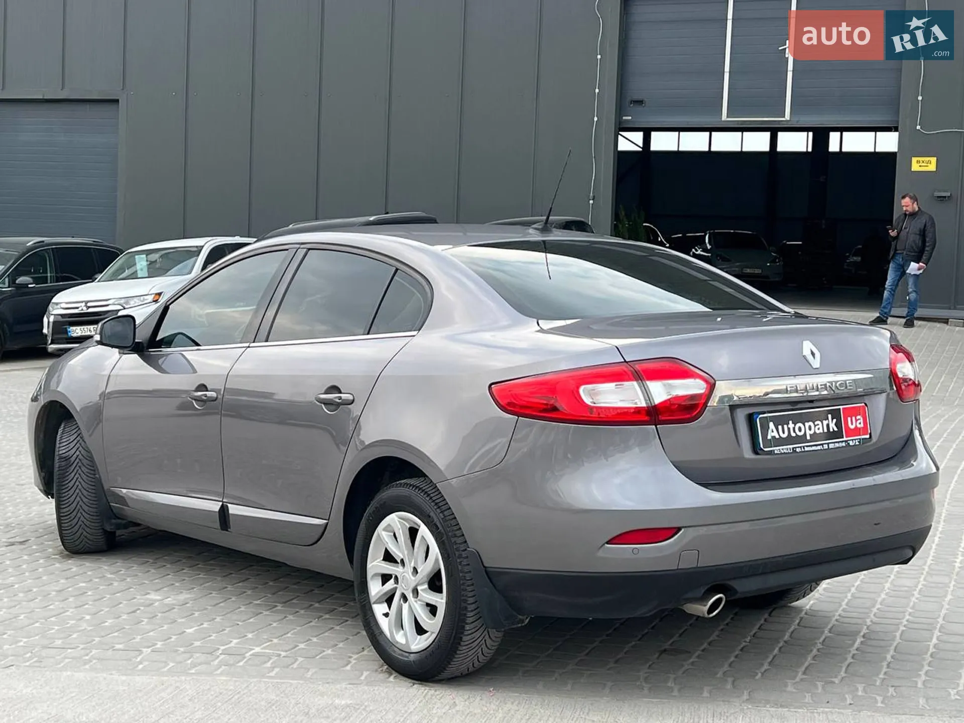 2016 Renault Fluence - мініатюра 5