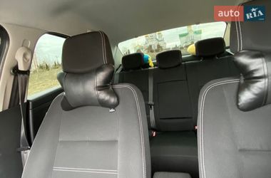 Седан Renault Fluence 2013 в Вараше