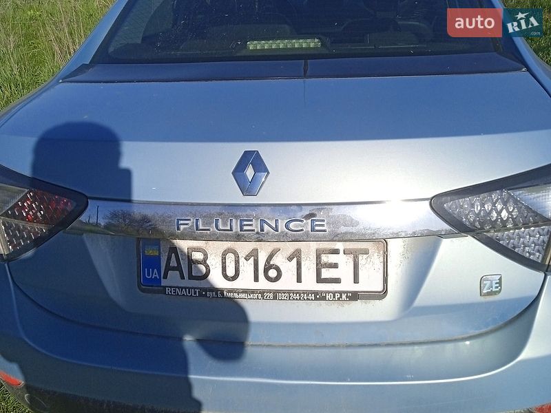 Седан Renault Fluence 2011 в Бершаді