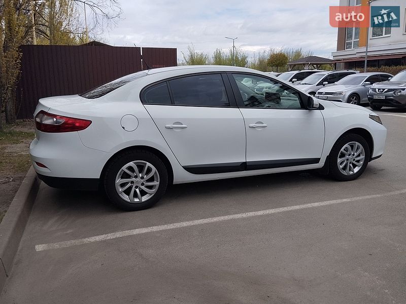 Седан Renault Fluence 2012 в Киеве
