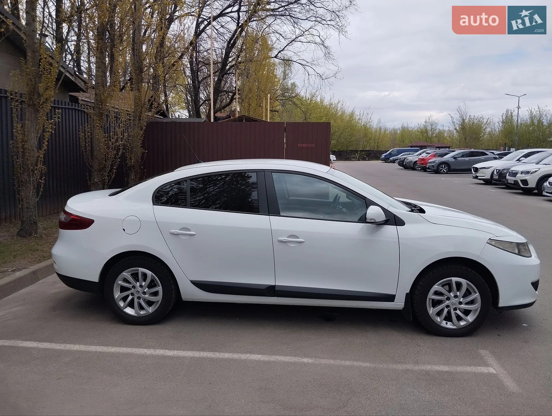 2012 Renault Fluence - мініатюра 2