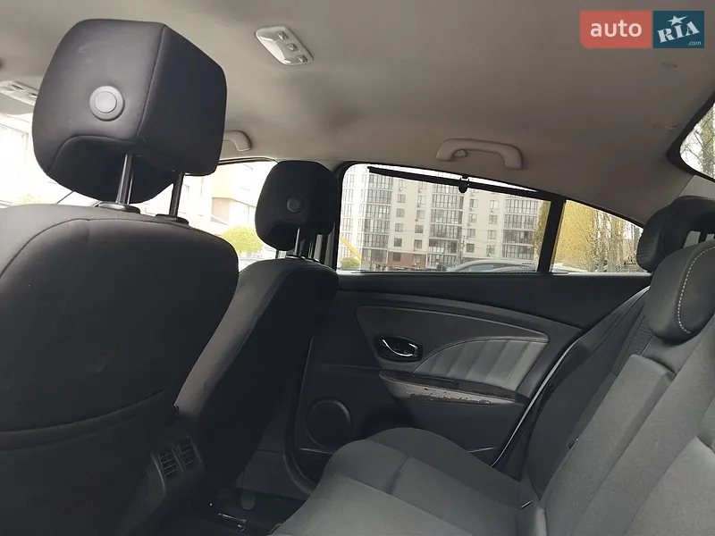Renault Fluence 2012 VIN VF1LZBB0646643777 фото оголошення 13 з 50