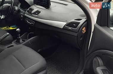 Седан Renault Fluence 2012 в Киеве