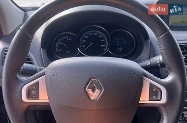 Седан Renault Fluence 2011 в Полонном