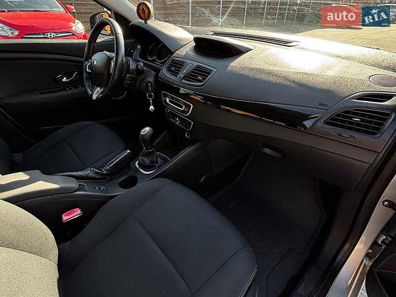 Седан Renault Fluence 2012 в Белогородке