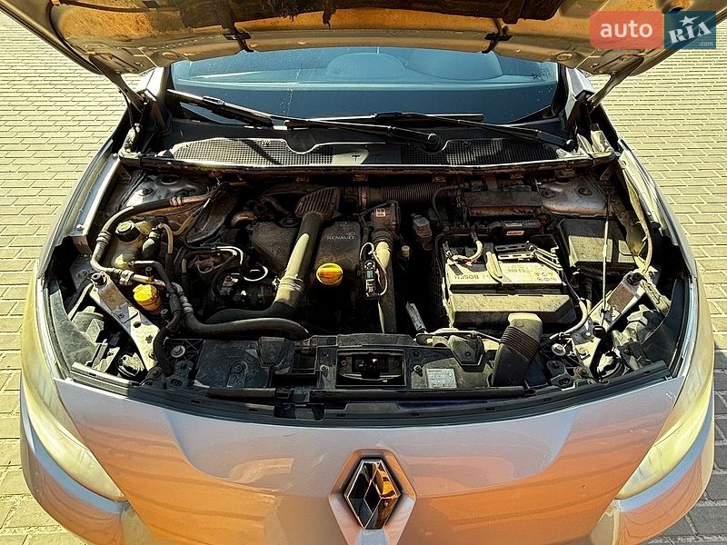 Седан Renault Fluence 2012 в Белогородке