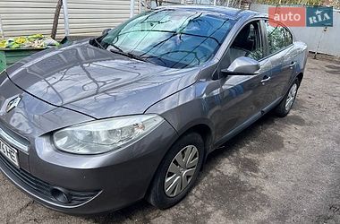 Седан Renault Fluence 2011 в Миронівці