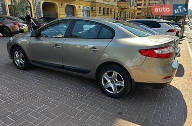 Седан Renault Fluence 2015 в Києві