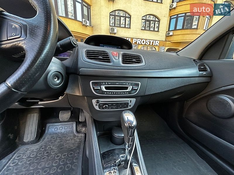 Седан Renault Fluence 2015 в Києві