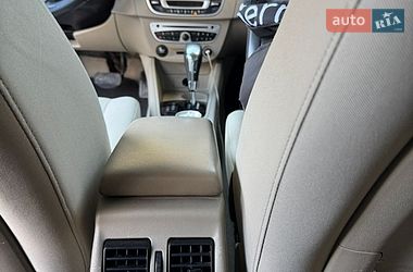 Седан Renault Fluence 2015 в Яворове